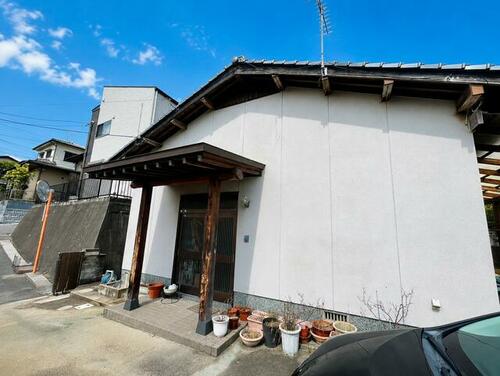 Bright Single-Story 2LDK House with Garden and Parking in Yahatanishi-ku in Fukuoka