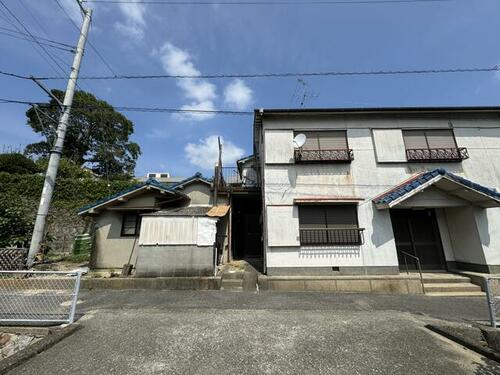 Spacious 1966 Wooden 3DK with Tatami Rooms and Versatile Upper Floor in Peaceful Awaji in Hyogo