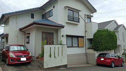 Spacious 5LDK Hilltop House with Tatami, Garden & Renovation Potential in Nagasaki in Nagasaki