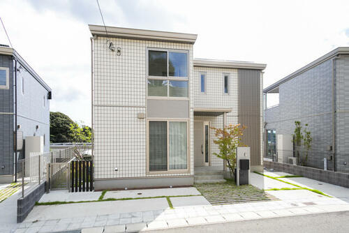 Fully Renovated 4LDK House with Solar Power in Sasebo, Nagasaki in Nagasaki