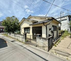 Bright 4DK House with Garden in Quiet Kofu – Renovation Opportunity in Yamanashi