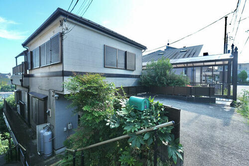 Bright 4LDK Home with Garden-Sized Lot in Hachioji, Hachioji, Tokyo