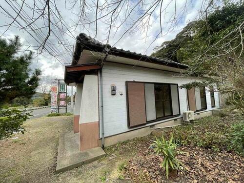 Renovation-Potential 5DK House with Garden in Emukae, Nagasaki