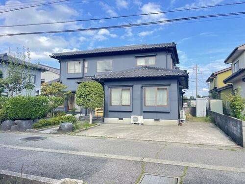 Fully Renovated 5LDK House with Bright Concrete Interiors in Tonami, Toyama in Toyama