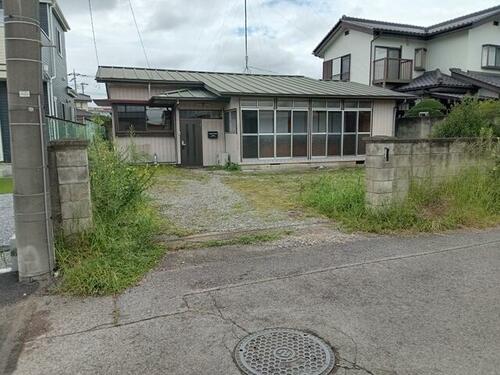 Spacious 4DK House Near Kuroiso Station with Large Yard & Renovation Potential in Tochigi