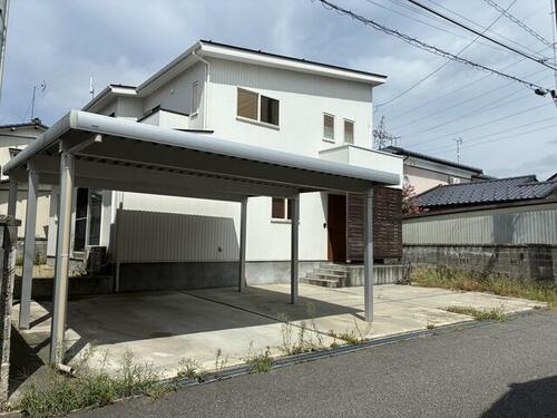 Bright 4LDK Home with Renovated Features in Niigata's Higashi-ku, Niigata