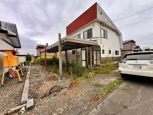 Unrenovated 4LDK Wooden House on a Large Lot in Quiet Mikasa, Hokkaido in Hokkaido