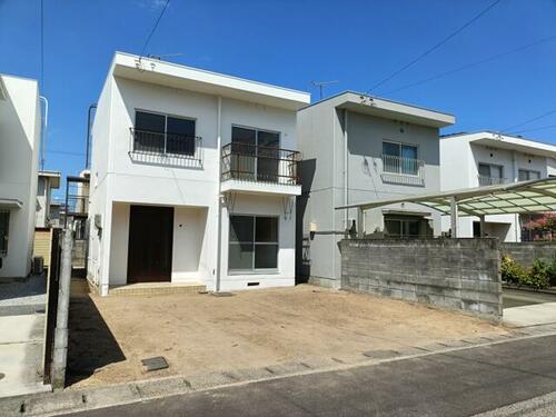 Good-condition 3LDK RC house in Yashima-nishimachi, Takamatsu, Kagawa