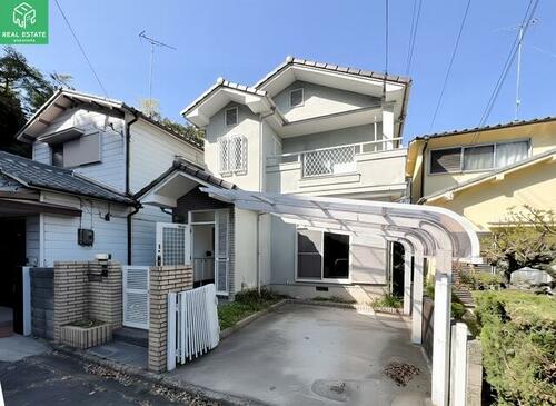 Bright 3LDK Wooden House by Funato Station — Tatami Charm, Ready to Renovate in Wakayama
