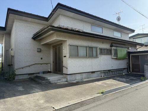 Bright Single-Story 3SDK with Sunroom, Loft & Hori-Kotatsu in Yamagata in Yamagata