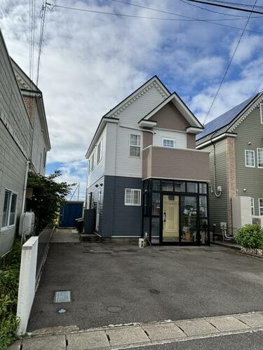 Bright 3LDK Wooden House in Tsuchizaki with Exterior Refresh, Akita