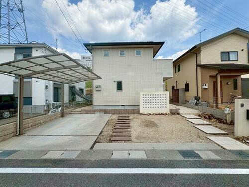 Bright 3LDK Hebel Haus Home with Wood Deck in Kusatsu, Shiga, Shiga