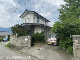 Spacious Unrenovated 8DK Wooden House in Ueda’s Tokiwajo, Nagano