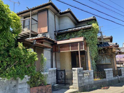 Spacious 5LDK Wooden Home in Peaceful Gifu Suburb with Renovation Potential, Gifu