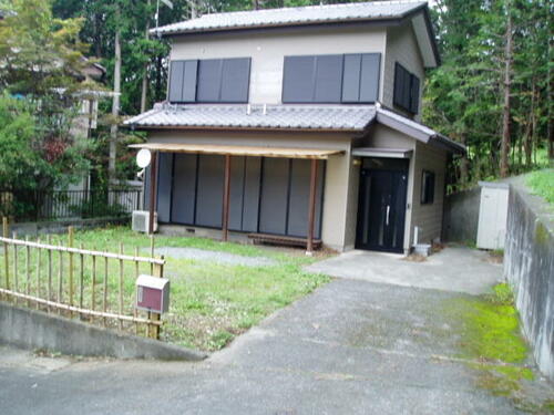 Unrenovated 2LDK Wooden House near Orihara Station, Yorii, Saitama