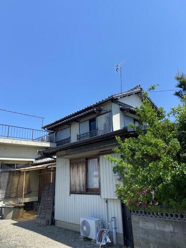 Fair 3DK Wooden House in Ise’s Ominato — Bright Interiors, Renovation Potential, Mie