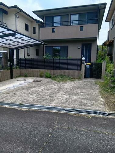 Unrenovated 4DK House in Quiet Higashi-Takakura, Iga, Mie
