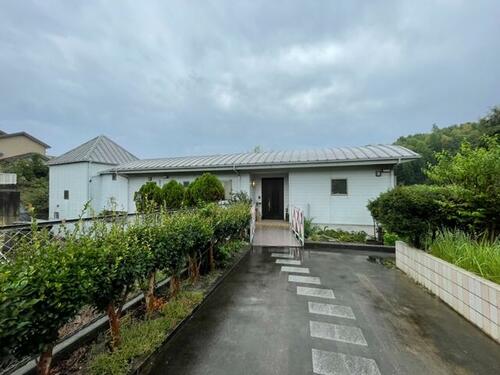 Sunny 4SLDK Wooden Bungalow with Garden in Handa, Aichi