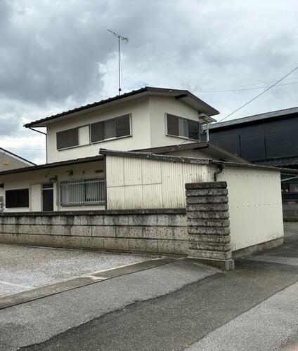 South-Facing 3LDK Wooden House with Garden, 8 Min to Suzumenomiya, Tochigi