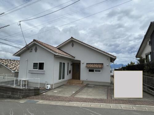 Modern 2019 Wooden 3LDK Home on a Generous Lot in Kawatana, Nagasaki, Nagasaki