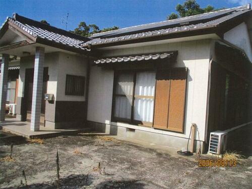 Spacious 5DK Single-Story Home with Garden in Quiet Takaten-cho, Nagasaki