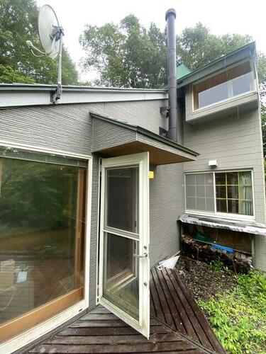 Wood 3LDK Highland Villa House on a Large Fujimi Lot, Nagano