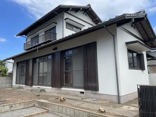 Spacious 4DK Wooden House Near Umemoto Station, Matsuyama, Ehime