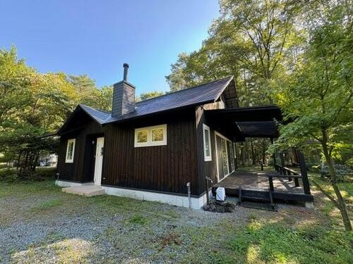 Bright 2SLDK Wooden Home with Floor Heating in Oiwake, Karuizawa, Nagano
