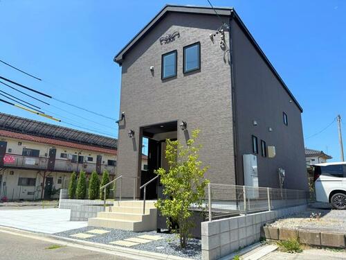 Bright 4LDK Home with Garden and Parking in Iwamurada, Nagano