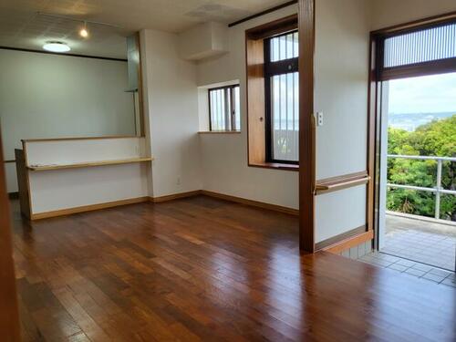 南城市知念の庭付き平屋4LDK、南城市