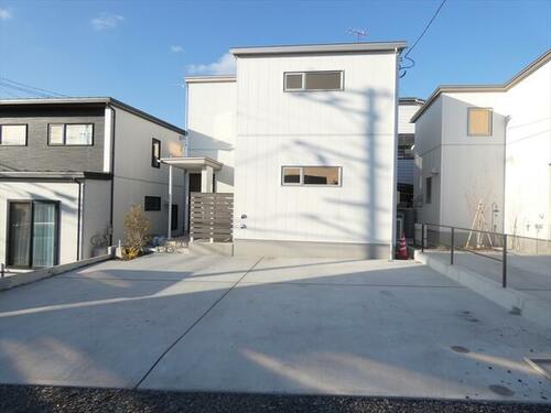 Modern 3LDK Home with Balcony in Rukae, Hachinohe, Hachinohe, Aomori