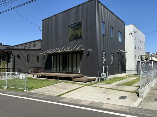 Modern 2SLDK Home Near Oita's Ozai Station, Oita