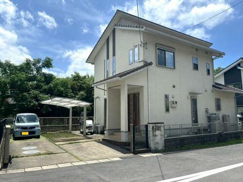 Bright 4LDK Home Steps from Naka-Sato Station, Sasebo, Nagasaki