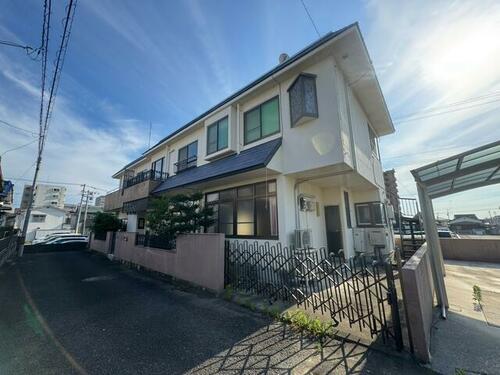 Spacious 5SLDK Home with Tatami Rooms in Matsuyama, Matsuyama, Ehime