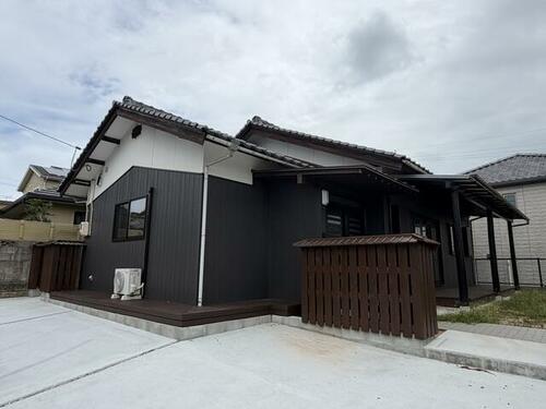 Single-Story 3LDK Home with a Generous Garden in Ube, Ube, Yamaguchi