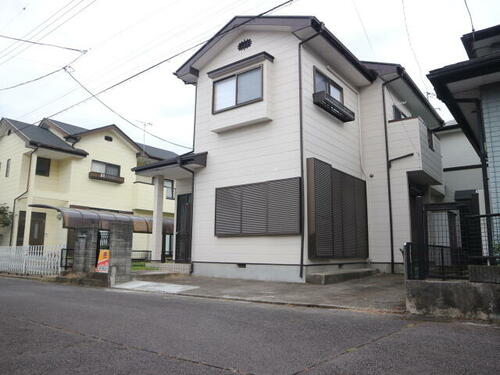 Bright 4LDK Home with Tatami Rooms and a Balcony in Utsunomiya, Utsunomiya, Tochigi