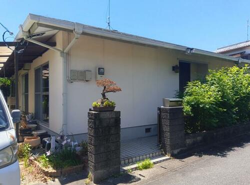 Single-Story 4DK Home with South-Facing Aspect in Yamatocho, Saga