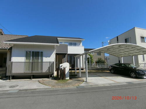Bright 4LDK Home with Garden and Parking in Takamatsu, Takamatsu, Kagawa