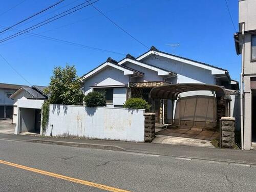 Single-Story 3LDK Home with Garden-Sized Grounds in Nishi-Ijiki, Kagoshima
