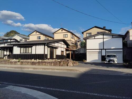 Spacious 7LDK Single-Story Home in Kamisakurada, Yamagata