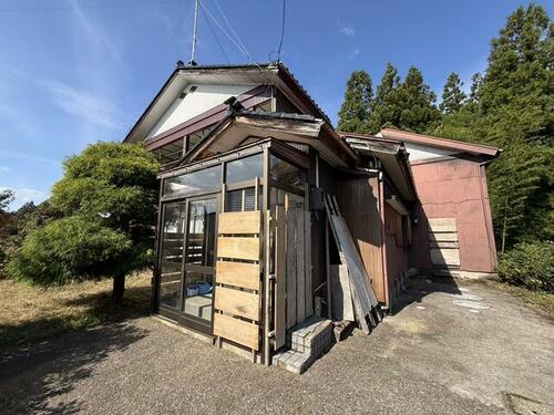 Spacious 6SDK Home with Large Plot in Rural Kume, Kashiwazaki, Niigata