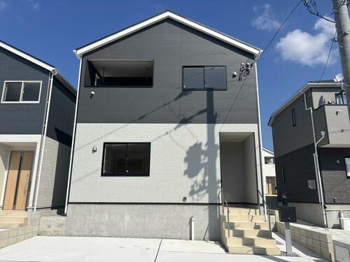 Bright, Newly Built 3LDK Home in Goya 5-chome, Okinawa