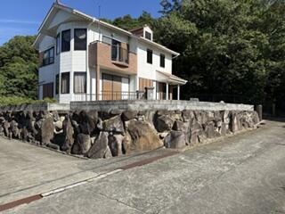 Spacious 4LDK Wooden Home near Awaji Hanasajiki, Awaji, Hyogo