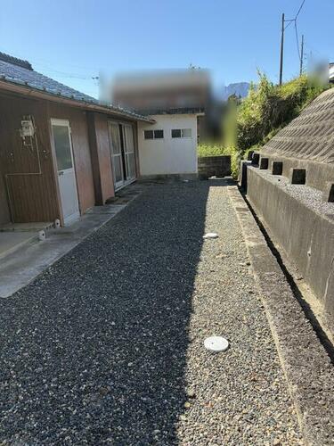 Single-Story 4K Home with Traditional Woodwork in Oaza Kojima, Komono, Mie