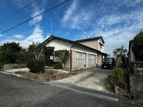 Spacious 5LDK Home with Garden in Chiyoda-cho Shimonishi, Kanzaki, Saga