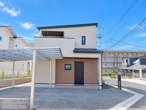 Bright 5LDK Home with Tatami Rooms in Hayashido, Katsuragi, Katsuragi, Nara