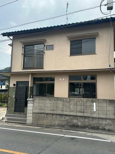 Partially Renovated 3LDK Home Near Two Kabe Line Stations, Hiroshima