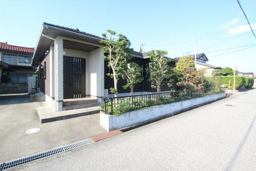Single-Storey 3LDK with Garage and Hobby Space in Toyama, Toyama