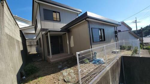 Renovated 4LDK Home with Garden in Hachimancho, Tokushima