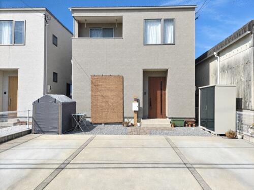 Modern 4LDK Home in Toyooka, Matsushige, Matsushige, Tokushima
